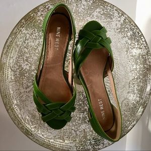 Nine West Green “Sapphireff” kitten-wedge